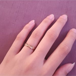 💝FREE with purchase💝 Leaf Design Midi Ring